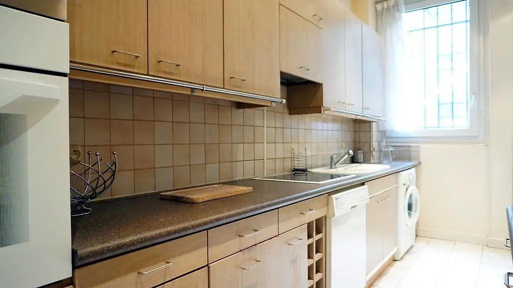 Ferienwohnung Square Desaix - Paris 15E Apartment